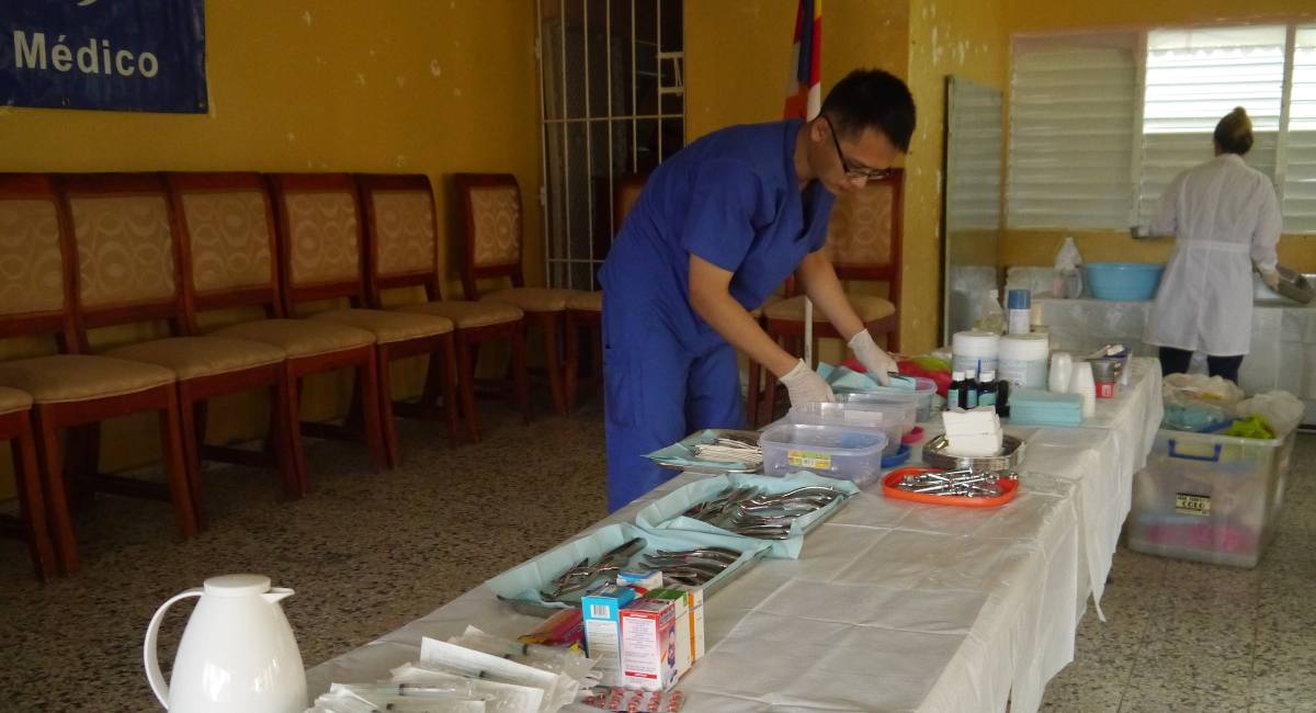 TzuchiUSA_Dominican-Republic_Medical Outreach and Seniors Visit 2
