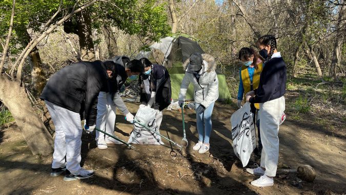 Tzu Shao Youth Clean Polluted Riverside to Save Our Beautiful Earth