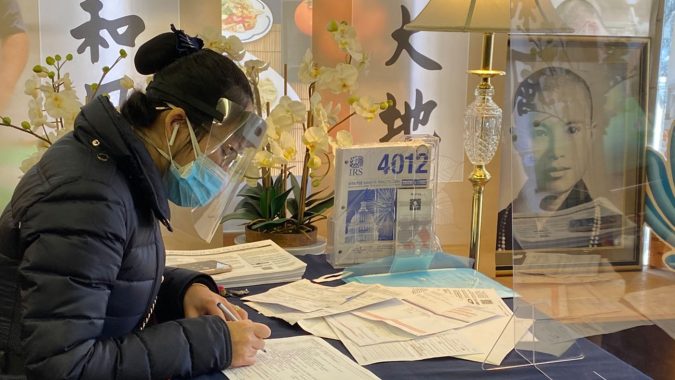 Tzu Chi USA Alleviates Tax Season Woes for Low-Income Taxpayers