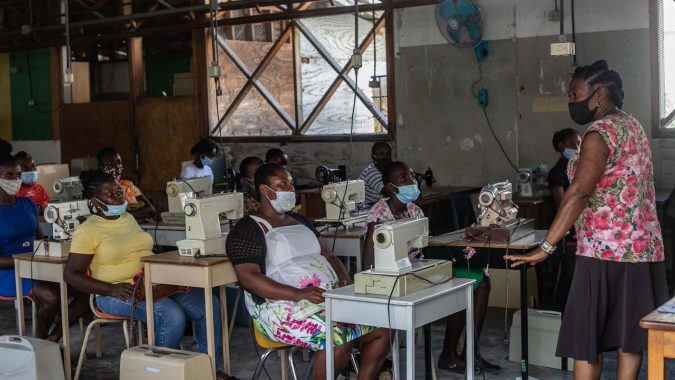 Tzu Chi Haití Lanza Programa de Capacitación Para Mujeres de Escasos Recursos