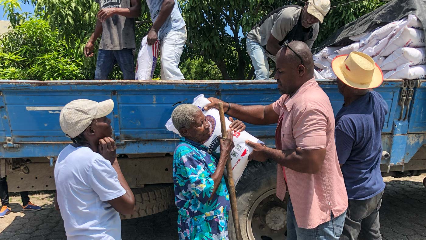 TzuChiUS-Misión Cumplida en la Fase Uno de la Ayuda por el Terremoto de Haití-slider12
