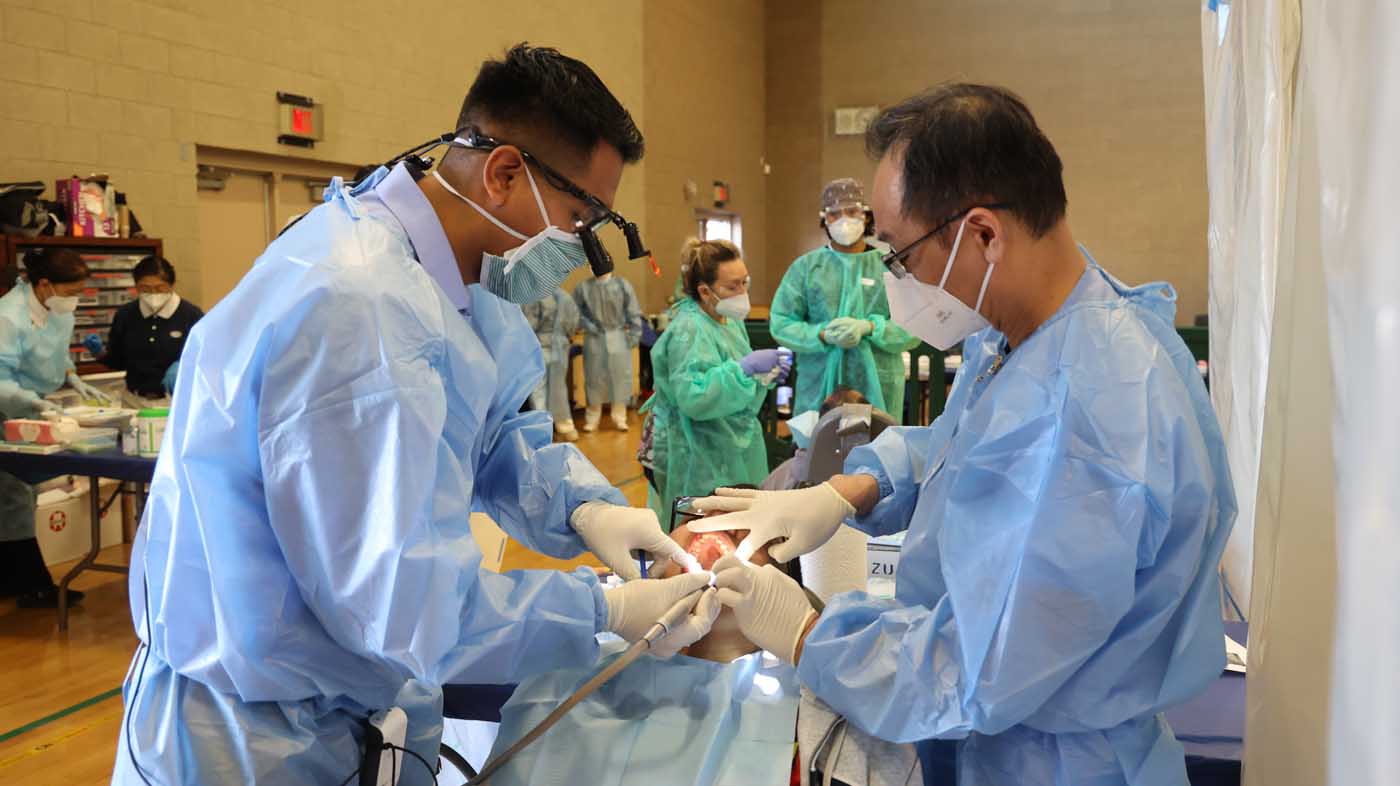 TzuChi-ES-3-4-Atendiendo A Pacientes Mientras Se Renova Clinica Dental De Tzu Chi En Las Vegas