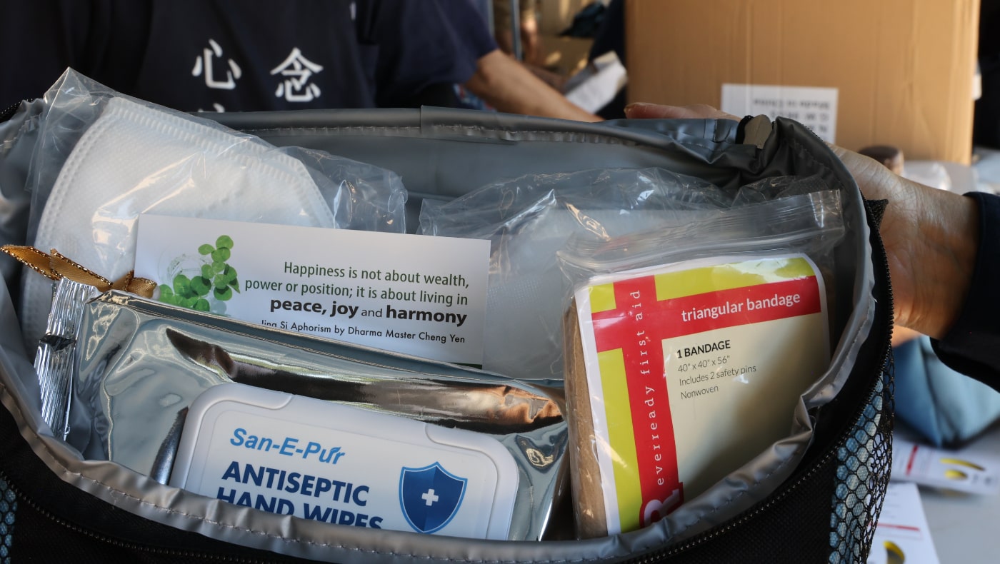 TzuchiUSA-HQ Packing medical kits for Ukrainians-8