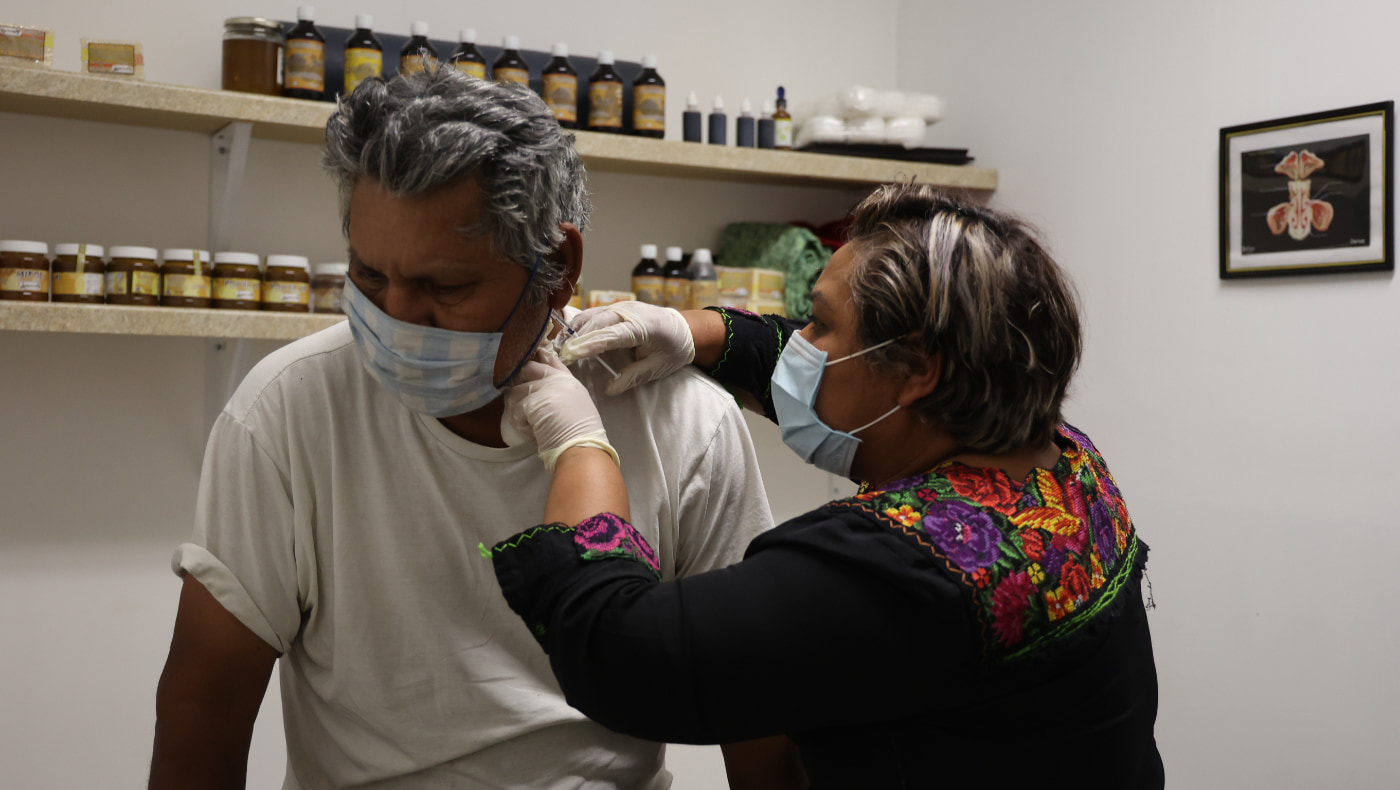 TzuchiUSA_20220520_Tijuana Volunteers Nursing home visit_墨西哥老人院關懷_駱淑麗_IMG_9900