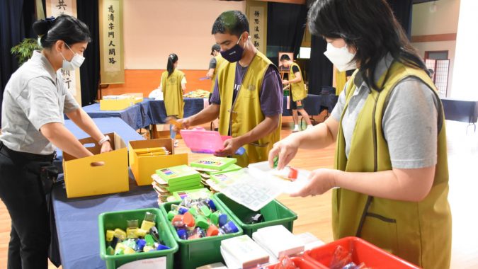 Partnerships Expand Tzu Chi’s Back-to-School Supply Distributions