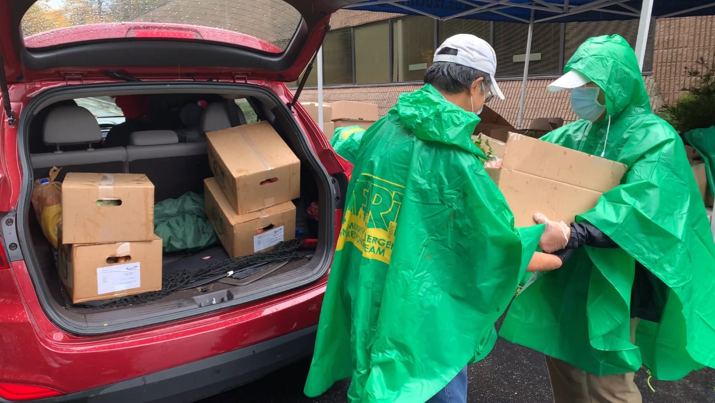 On November 12, 2021, heavy rain could not stop the Food Pantry from distributing supplies. Photo/ Courtesy of Mid-Atlantic Region