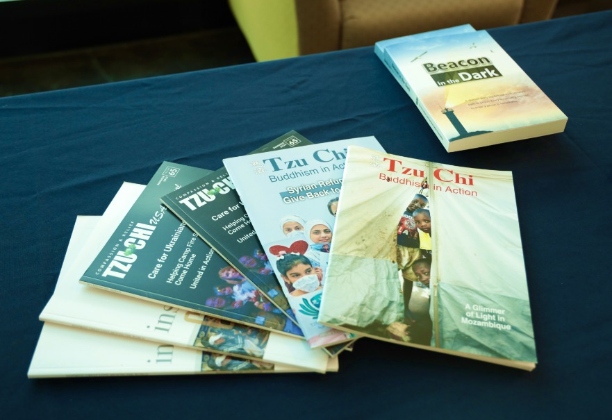 Different Tzu Chi magazines on the table