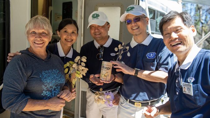 Santa Cruz Resident assist
