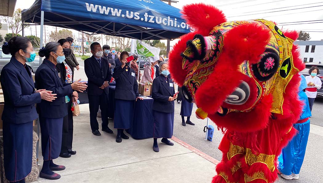 Tzu Chi USA Academy Lunar New Year blessing dragon dance