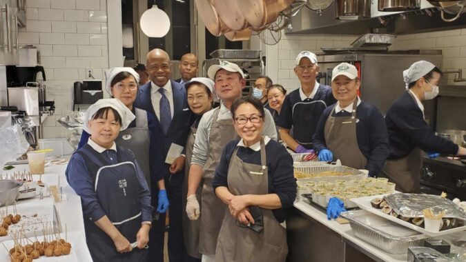 NYC Mayor Hosts All-Vegetarian Lunar New Year Gala: Tzu Chi Champions Plant-Based Dining