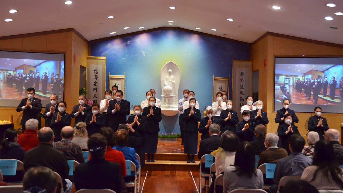 Tzu Chi volunteers performing sign language song