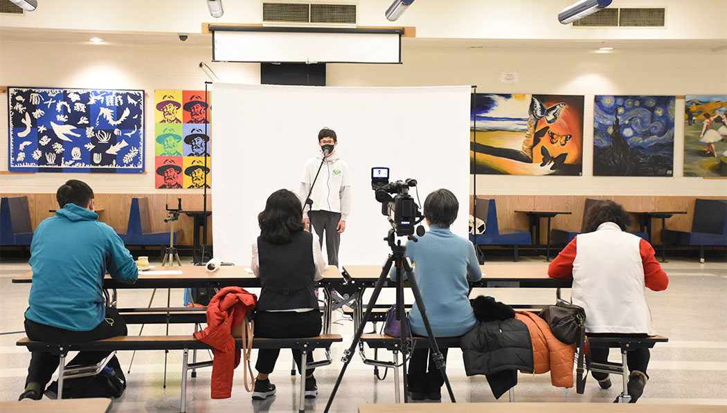 Professional volunteers recording Tzu Chi Academy Intramural Speech Contest