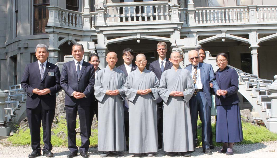 The Parliament of the World’s Religions founder Blouke Carus and Tzu Chi team