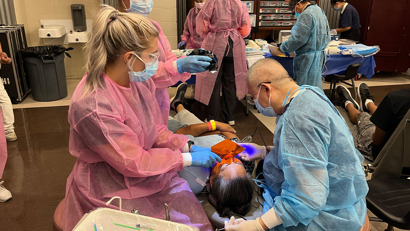 Tzu Chi Medical dentist giving treatment