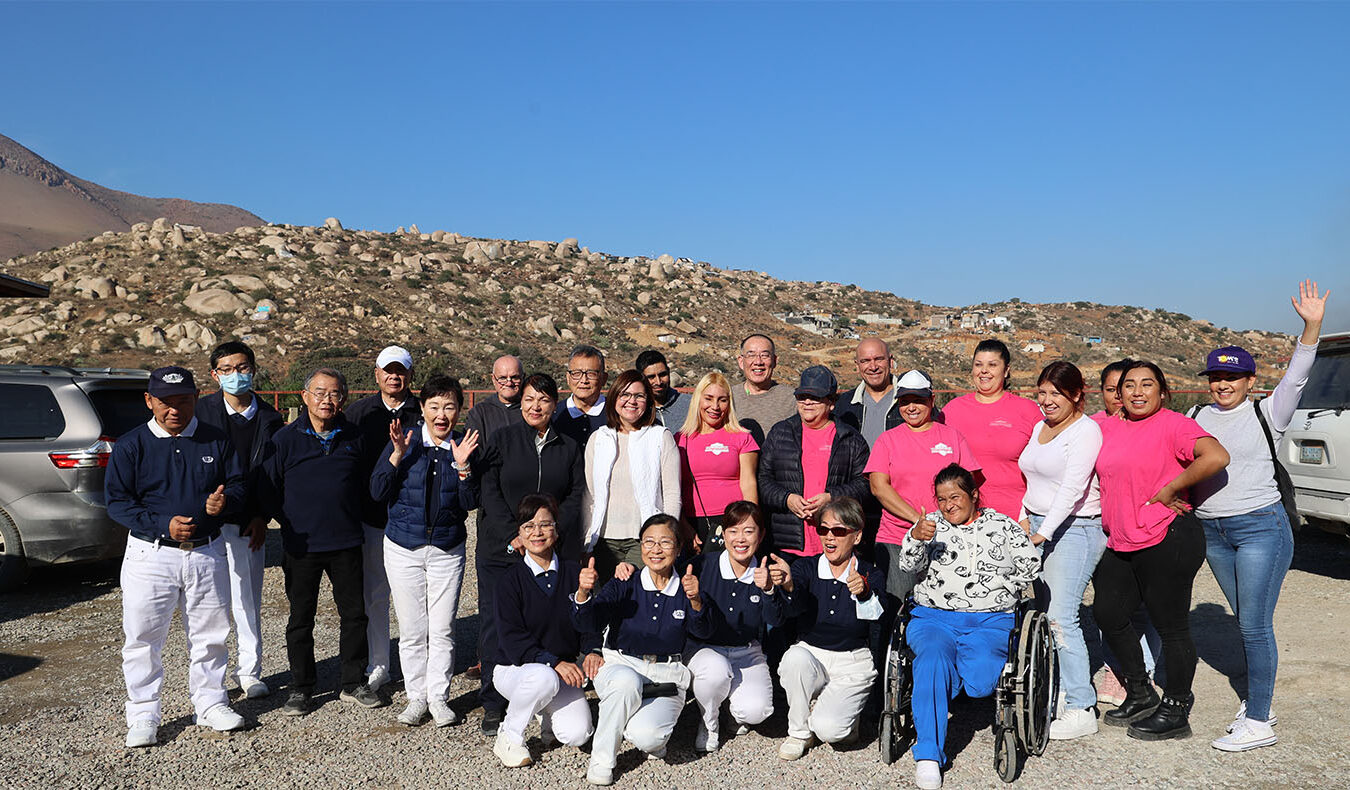 Dec 2, 2023 Tijuana Medical Outreach volunteer team group photo