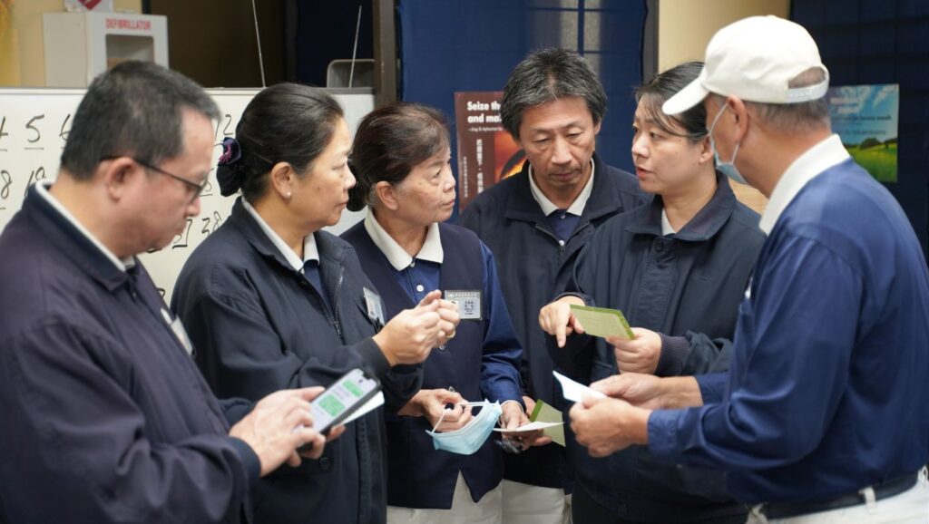 Volunteers from Tzu Chi’s San Diego Liaison Office quickly launched into disaster relief work.