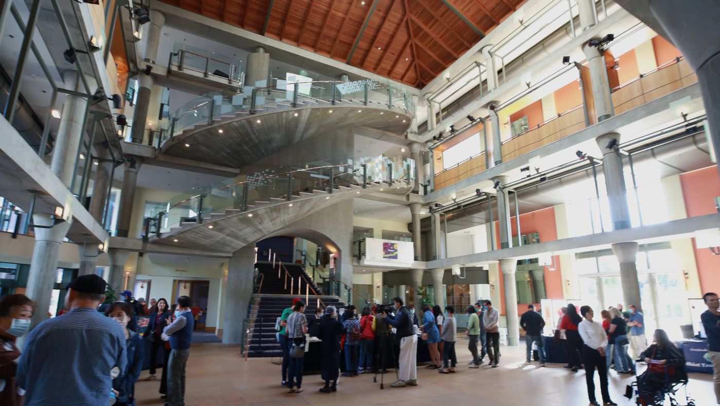 Panoramic view of the lobby of Cerritos Performing Arts Center, an entertainment venue in Southern California.