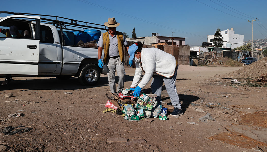 Una eficiente recolección de botellas y latas. Foto/Shuli Lo