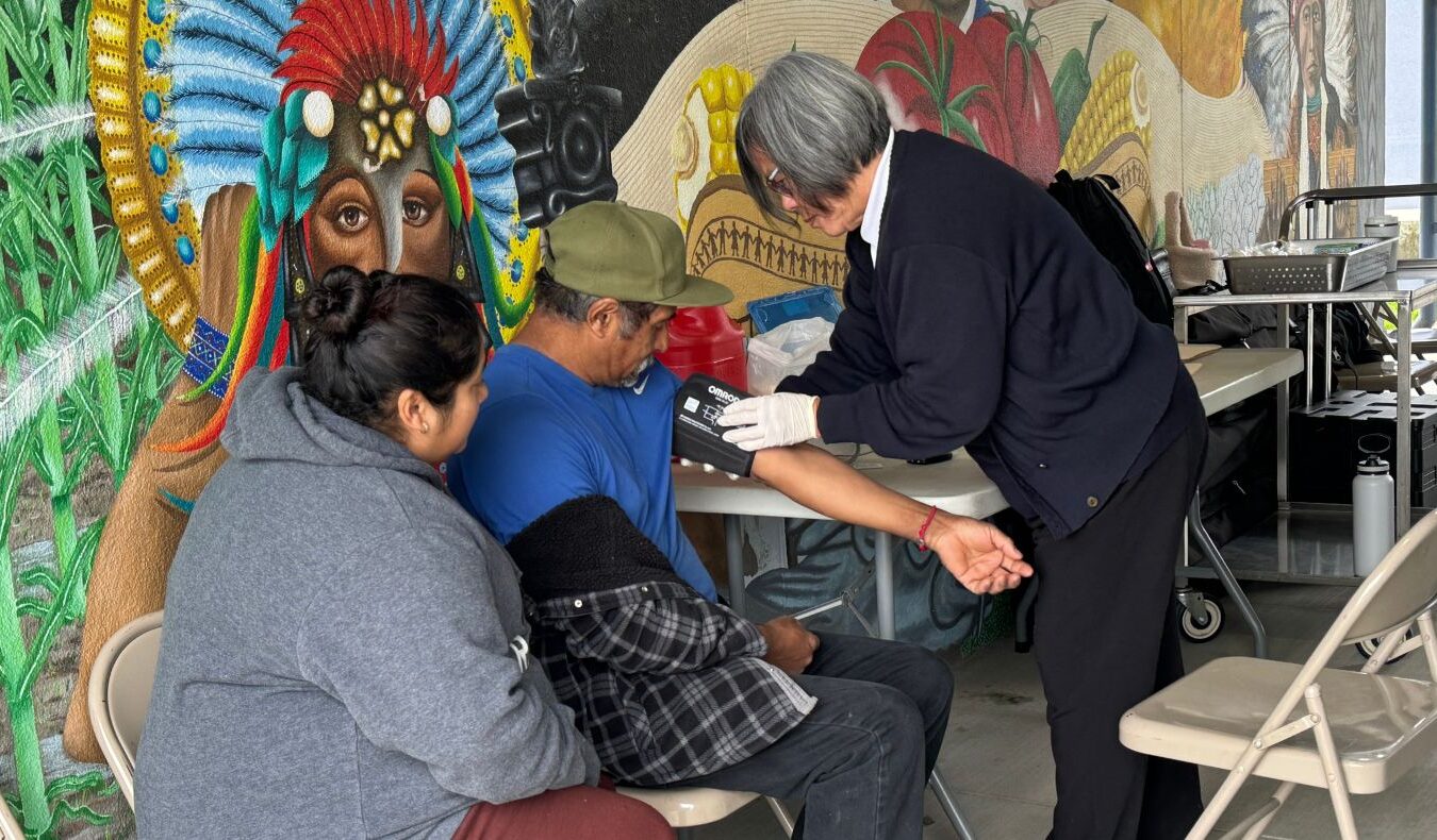 Tzu Chi Fresno’s mobile medical team went to remote agricultural and industrial communities to conduct free dental clinics for low-income residents.