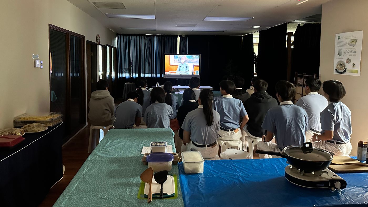 The Tzu Young Masters watched the enlightening "Human Bodhisattva" together.