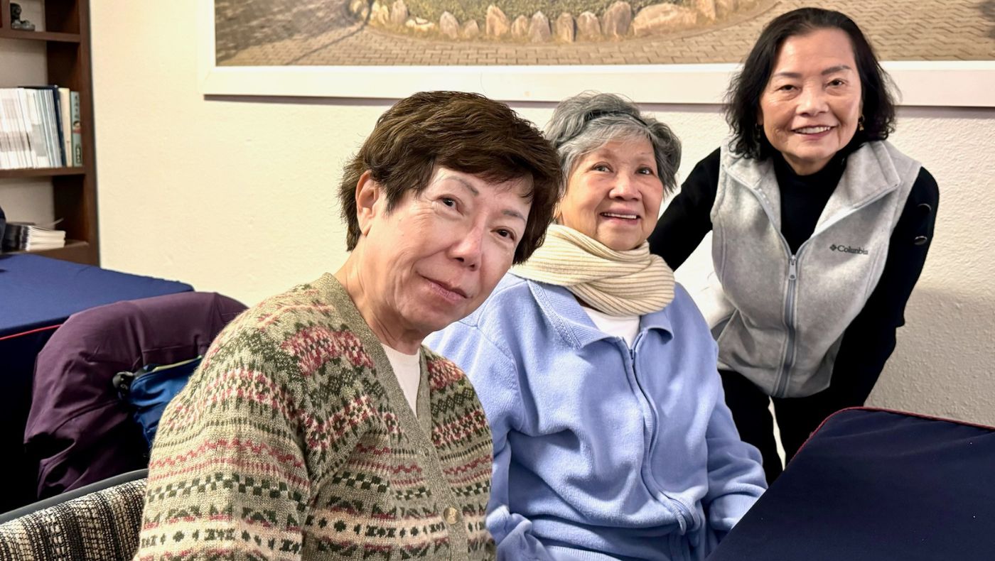 The New Year blessing event was small and warm. Volunteers and the public held an on-site reunion event for the first time after the epidemic. The reunion was joyful and lively.