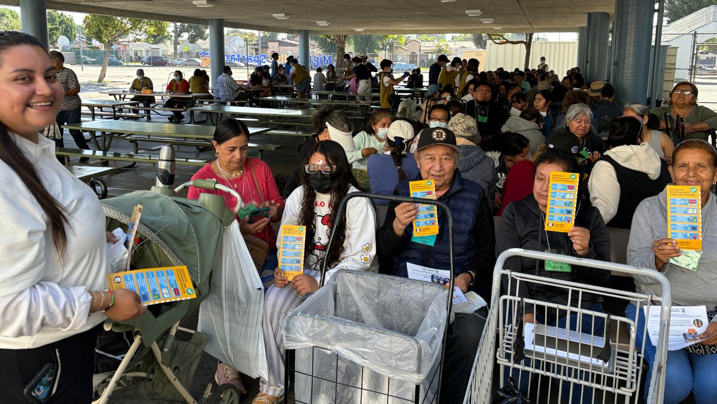 TzuChiUSA_6:22 Huntington Park Food Distribution2