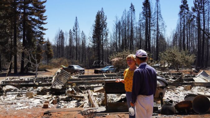 As the Park Wildfire raged in Northern California, Tzu Chi volunteers from Northern California promptly went to the disaster area to survey the disaster area and care for the victims.