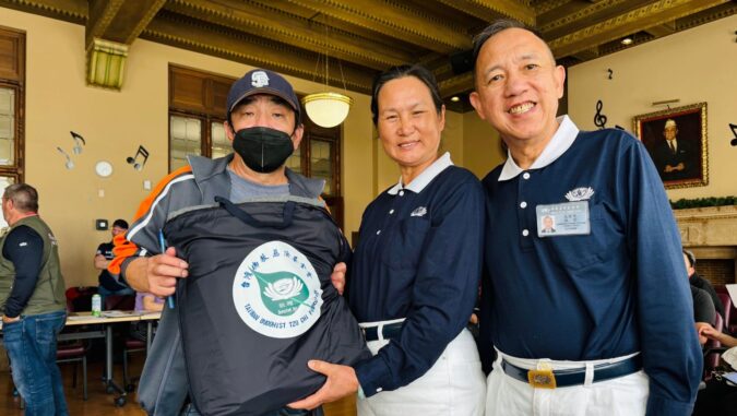 A team of volunteers in Oakland, Northern California, provides immediate care and assistance to victims of fires in low-income apartments in Chinatown.