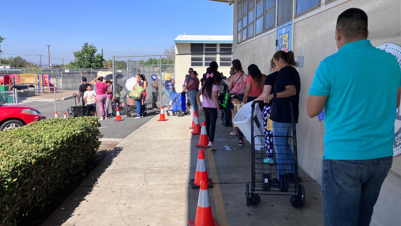 Tzuchi_USA_8:25 San Bernardino Food Distribution 1