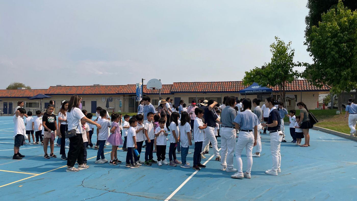 Tzuchi_USA_9:7 Tzu Chi Academy Earthquake Drill1
