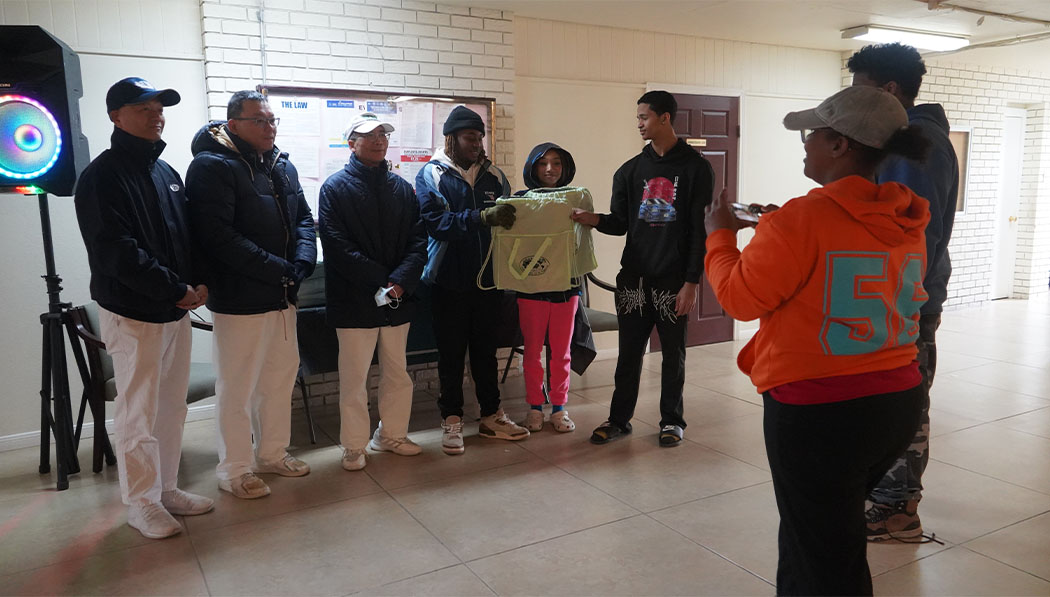 TzuChiUSA_20250121_Houston Polar Storm Blanket Distribution_9