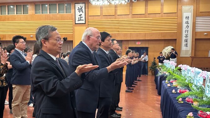 德州分会庆祝三节合一 浴佛感佛恩