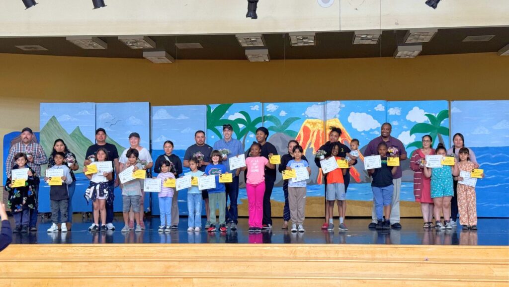 Tzuchi_USA_20250514_Costaño Elementary School Excellent Attendance Awards_2