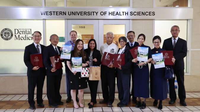 台湾牙医南加取经 蒂华纳义诊圆满落幕
