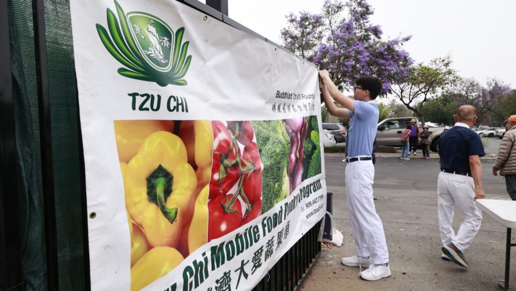 Tzuchi_USA_20250614_YMCA Food Distribution EN4