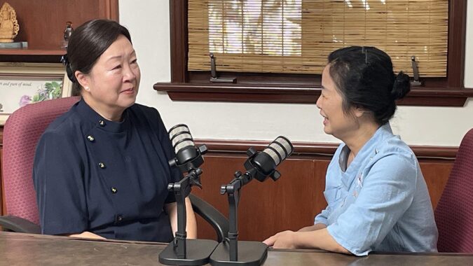 美国大爱百宝箱第十二集 从一个鞠躬开始——李丝莉・香积结善缘，书信结良缘