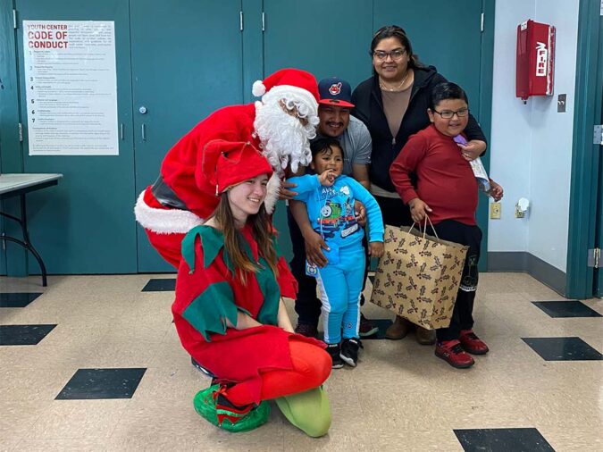TzuChiUSA_Cupertino Academy_20251207_Watsonville gifts distribution_5