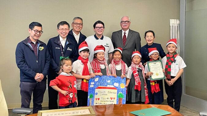 Delegación de Tzu Chi USA visita el gobierno de la ciudad de Diamond Bar