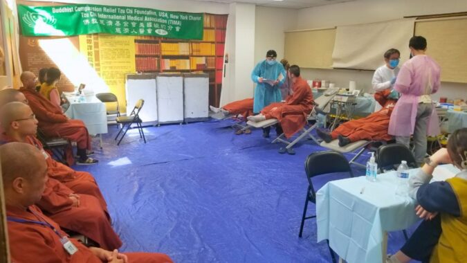 跨宗教醫療關懷　紐約人醫守護僧團健康