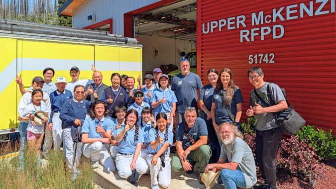 Tzu Shao Visit Oregon Fire Station