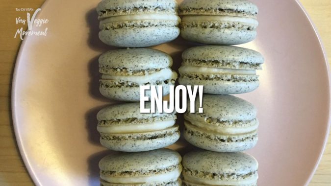 Very Veggie Recipe Submission: Jing Si Tea-Flavored Macarons