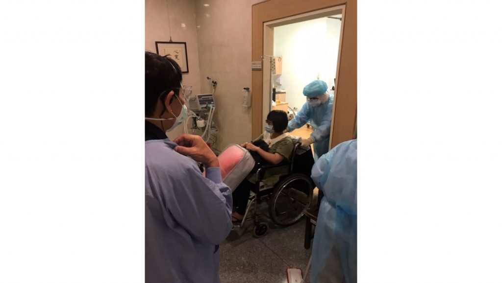 5月24日晚間陳小姐被緊急接入台北慈濟醫院。圖片來源／台北慈濟醫院