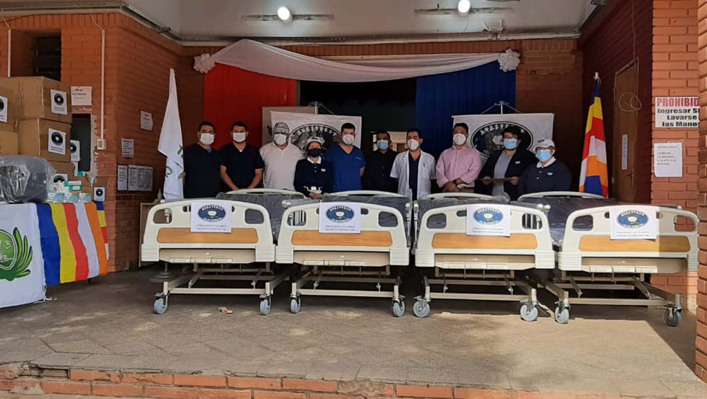 6/2021 – Asunción. Entrega de camas a Lambaré y San Pablo. Se donaron un total de 33 camas a 7 hospitales del Departamento Central. Foto/Marta Delgado