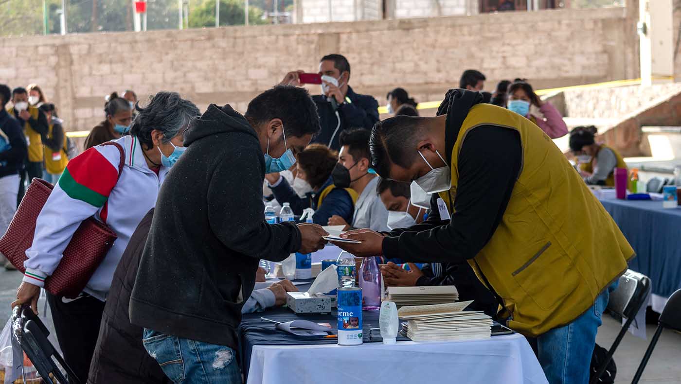 Por primera vez, los voluntarios locales de Tzu Chi en México organizaron las actividades de ayuda a damnificados por las inundaciones en diciembre de 2021. Foto/ Tzu Chi Foundation