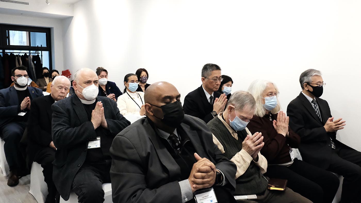 The Tzu Chi Center for Compassionate Relief in New York hosts a gathering on February 9, 2023, to mark United Nations observed annual World Interfaith Harmony Week and bring together spiritual and institutional leaders who address refugee, migrant, and asylum-seeker challenges, aiming to collaboratively strengthen the collective response to the needs of the displaced. Photo/En Pu Ko