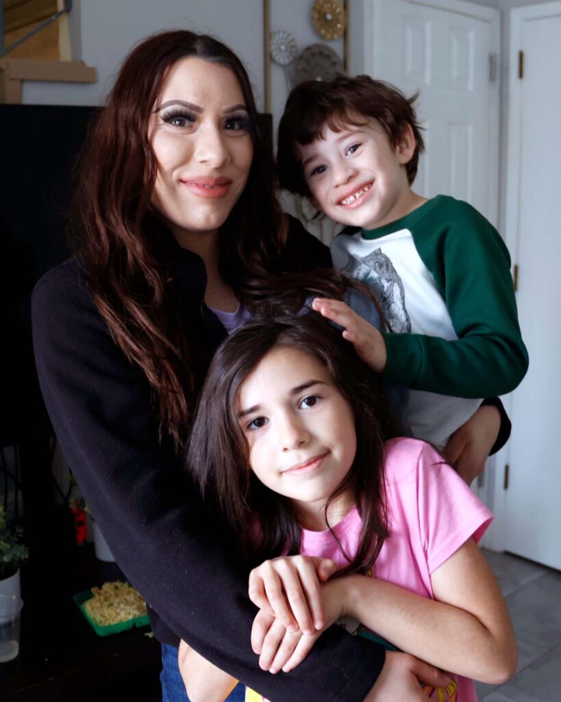 Mercedes Perez and her children