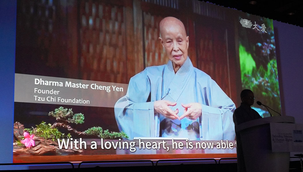 Master Cheng Yen giving closing speech