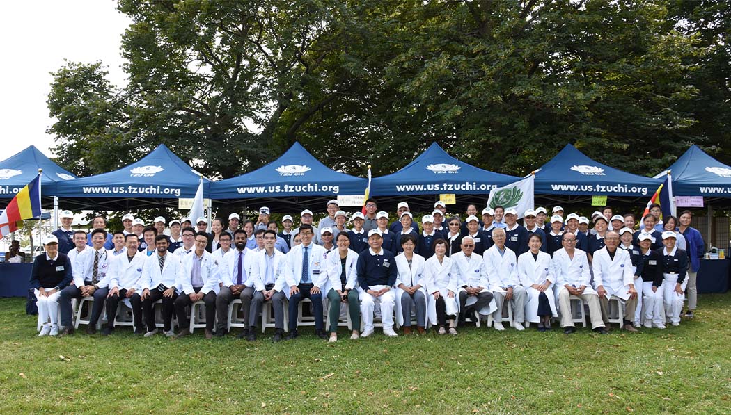 September 7, 2019 First Lady Healthy Fair Tzu Chi USA Midwest Region and TIMA volunteers group photo