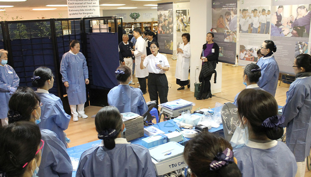 Irene Wang, a TIMA New York dental scaling technician, shares her experiences and provides advice on the free clinic process as Tzu Chi’s Mid-Atlantic Region conducts its first dental clinic event