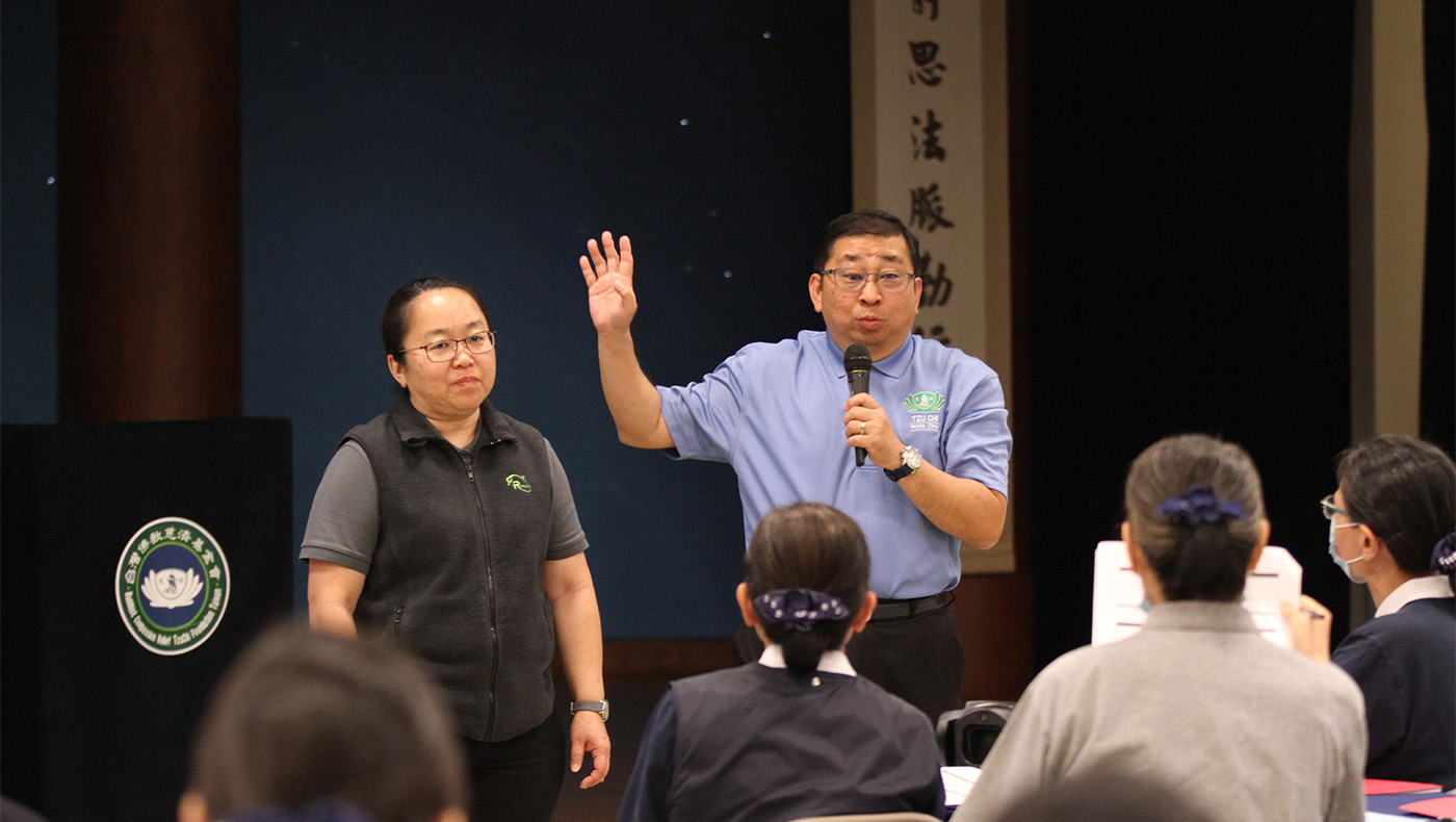 Steve and Olivia provide training and sharing for medical outreach volunteers at Tzu Chi branches across the United States